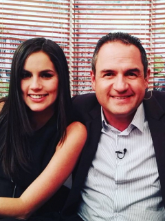Linda Palma, presentadora; Mauricio Vélez, presentador; y Paulina Vega, exreina.