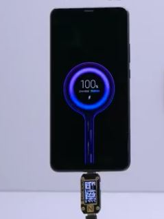 Xiaomi y cargador