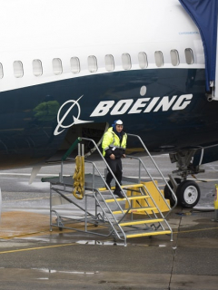 Boeing 737 MAX 9