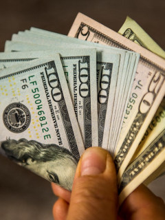 Dólar