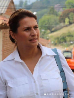 Paola Holguín