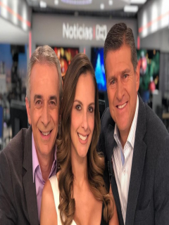 Juan Eduardo Jaramillo, Laura Acuña y Ricardo Henao, presentadores.