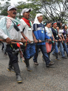 Integrantes de la guardia indígena