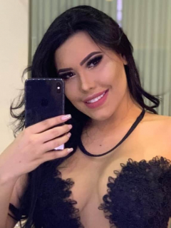 Ana del Castillo, cantante.