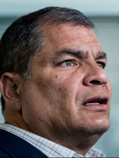 Rafael Correa y Julian Assange