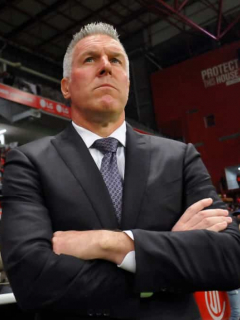 Peter Vermes , DT de Kansas City