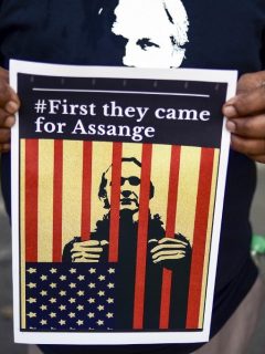 Cárcel para Assange