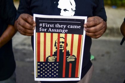 Cárcel para Assange