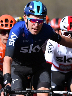 Egan Bernal y Luke Rowe
