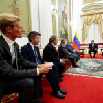 Maduro con representantes UE