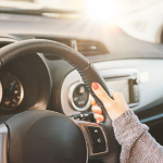 Mujer al volante