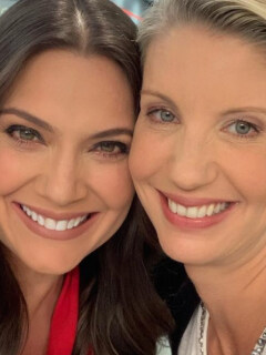 Jessica de la Peña y Claudia Gurisatti, presentadoras.