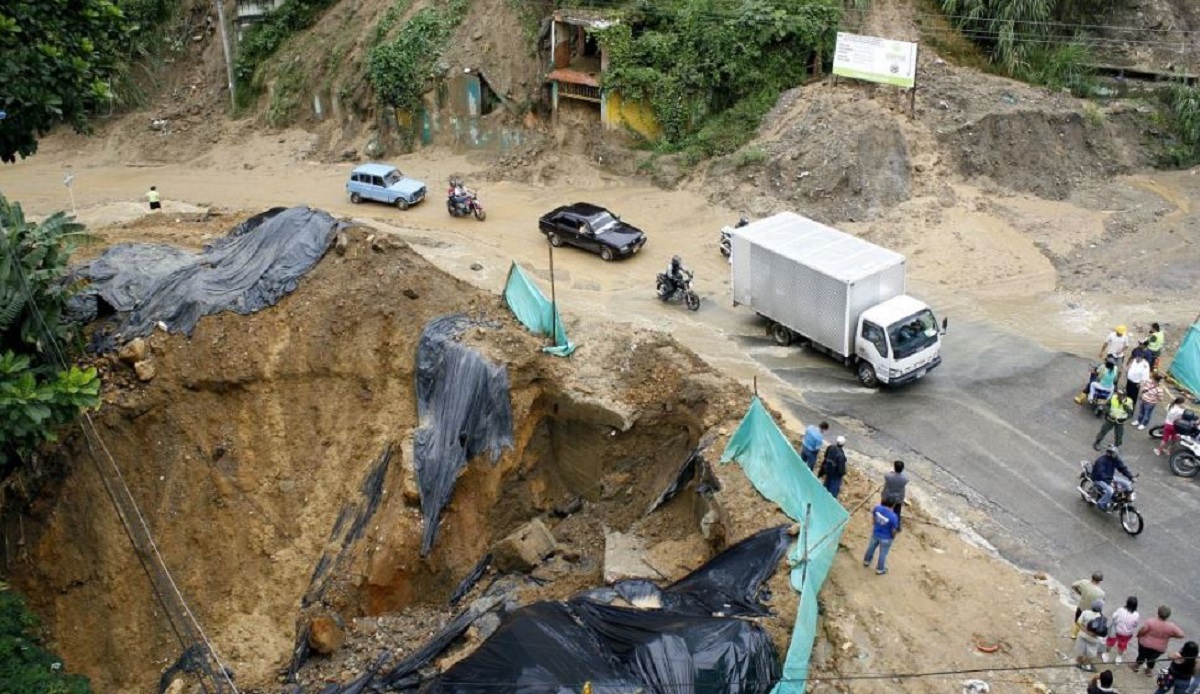 Más del 50 % de los municipios del país en riesgo por deslizamientos