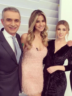 Juan Eduardo Jaramillo, Zahira Benavides, Maritza Aristizábal y Melissa Martínez, presentadores.