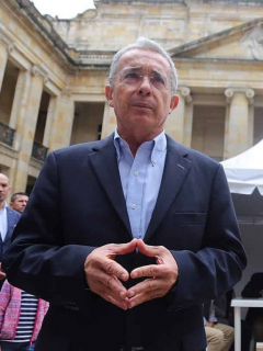 Álvaro Uribe