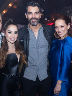 Álvaro Bayona, Sebastián Sánchez, Paola Jara, Tiberio Cruz, Carolina Acevedo y Felipe Calero, actores.