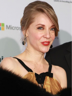 Edith González y Katie Barberi, actrices.