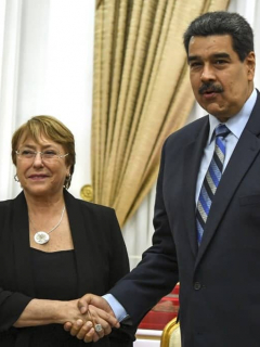 Michelle Bachelet y Nicolás Maduro