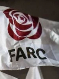 Banderas del partido de las Farc. Twitter @PartidoFarc