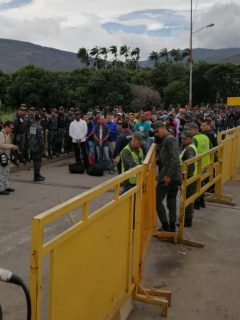 Colombianos deportados