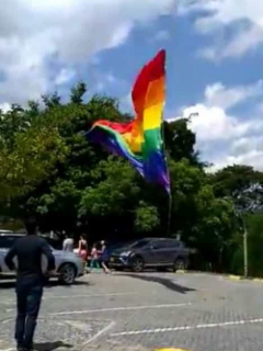 Bandera gay en Medellín