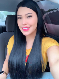 Ana del Castillo