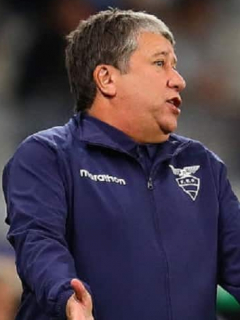 Bolillo Gómez