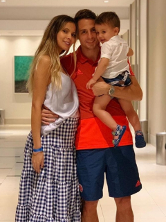 Karin Jiménez, Santiago Arias y Thiago Arias