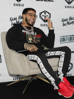 Anuel y Karol G