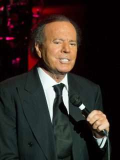 Julio Iglesias