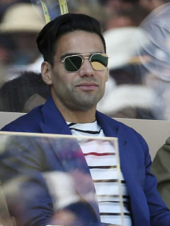 Falcao García, futbolista, y Lorelei Tarón, cantante.