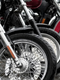Motos