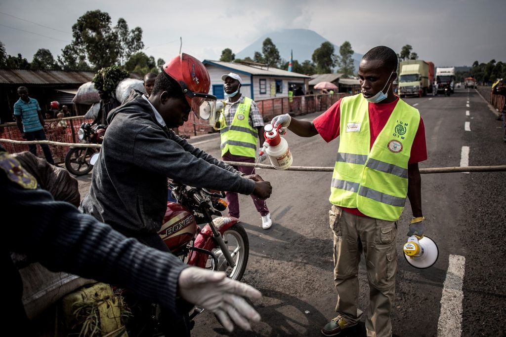 Previenen propagación de ébola en Congo. Previenen propagación de ébola en Congo.