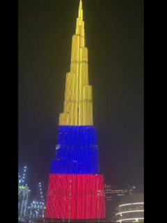 Burj Khalifa (Dubai) con bandera colombiana