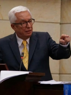 Jorge Robledo-Iván Duque