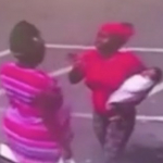 Pelea de mujeres.