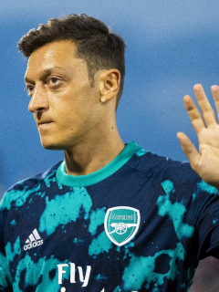 Mesut Özil