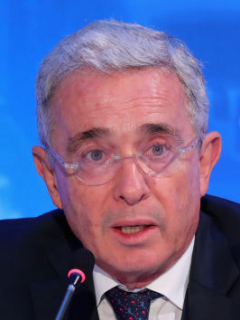 Álvaro Uribe