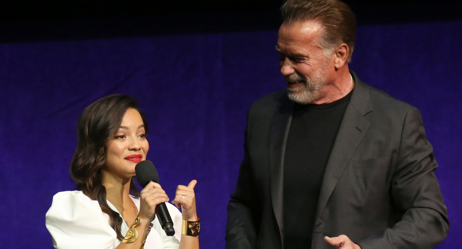 Natalia Reyes y Arnold Schwarzenegge