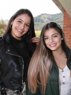 María y Daniela Legarda