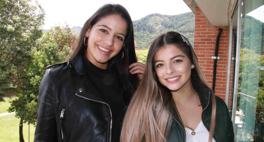 Las hermanas Legarda visitaron las oficinas de Pulzo.