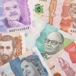 Pesos colombianos