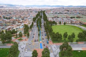 Av. Guayacanes