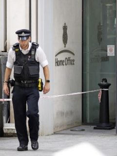 Policía de Londres en el ministerio del Interior