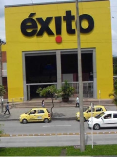 Éxito