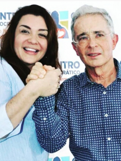 Margarita Restrepo y Álvaro Uribe