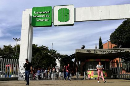 Fisico Frances Dio Clases En Universidad Colombiana Sin Firmar