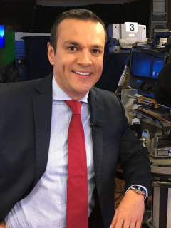 Juan Diego Alvira, presentador.