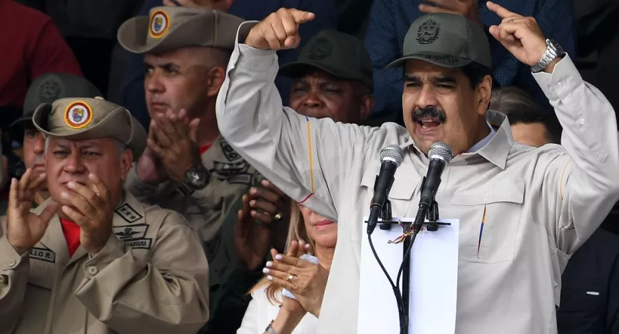 Régimen de Nicolás Maduro enviará a mil civiles armados simpatizantes del chavismo a Apure, frontera entre Venezuela y Colombia.
