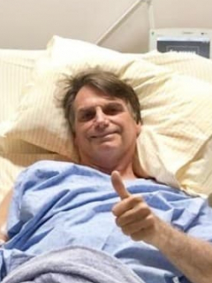 Jair Bolsonaro en clínica